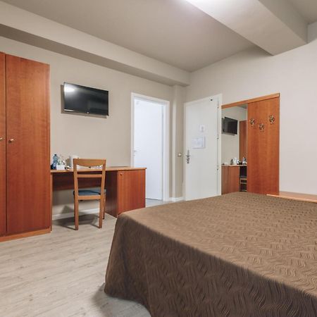 Hotel Astoria Cremona Zewnętrze zdjęcie