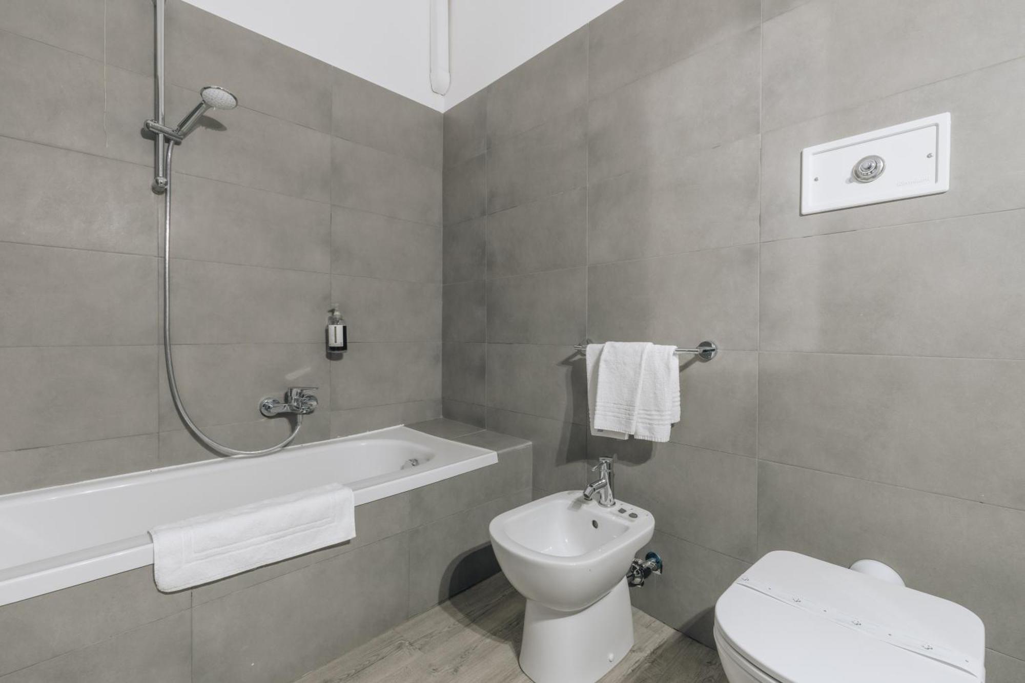 Hotel Astoria Cremona Zewnętrze zdjęcie