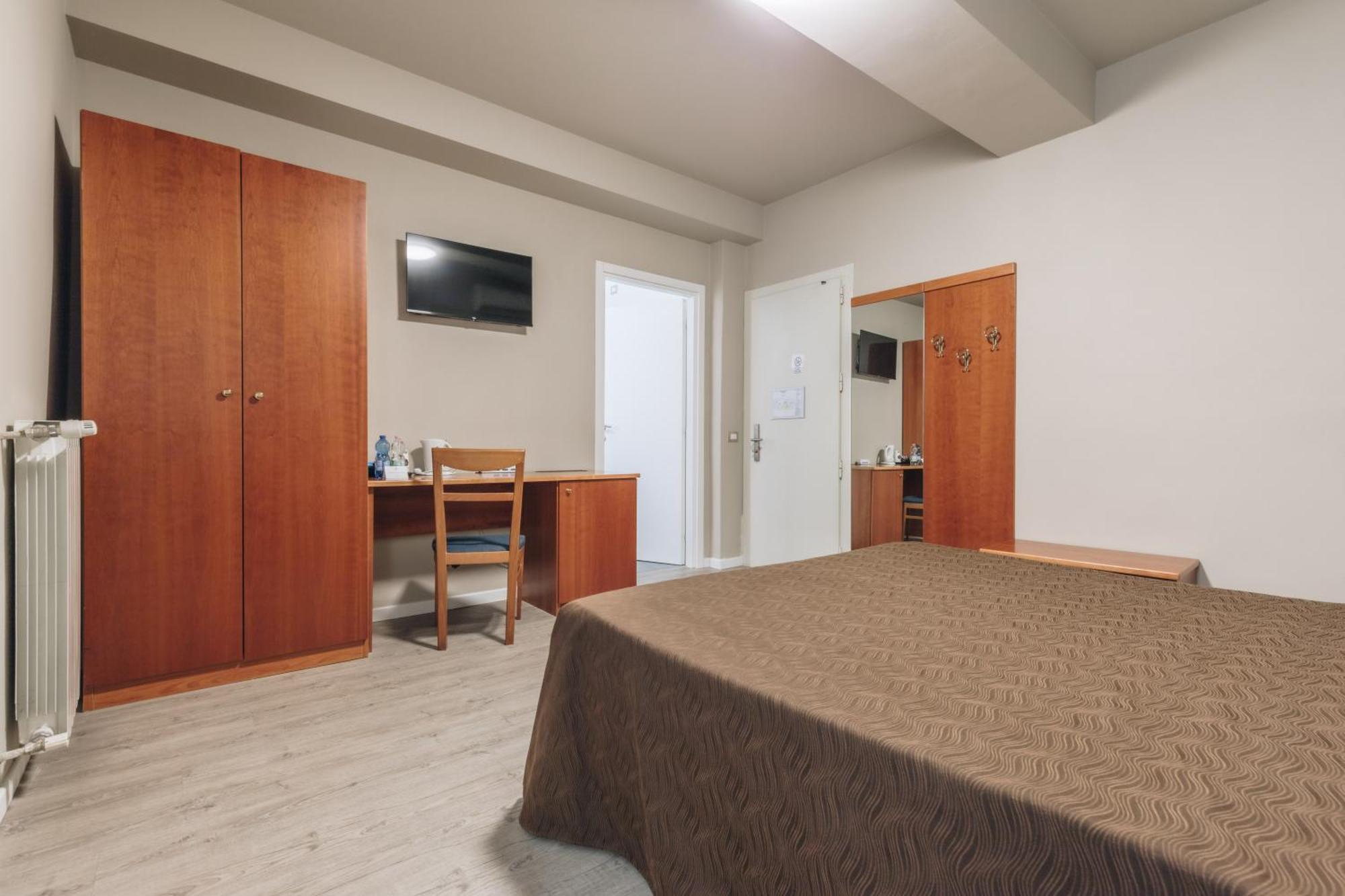 Hotel Astoria Cremona Zewnętrze zdjęcie